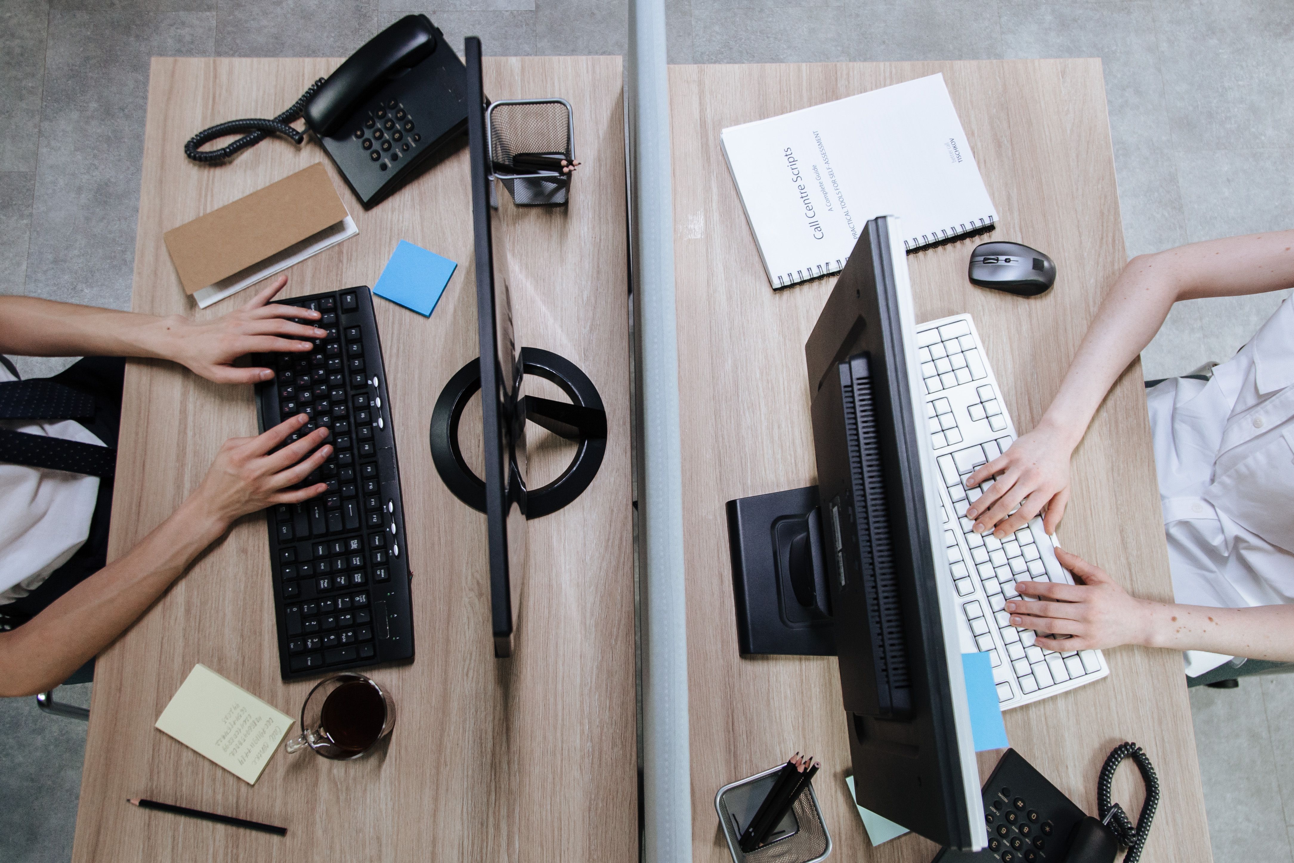 Custom Software vs Off-the-Shelf Software: Which Is Better?