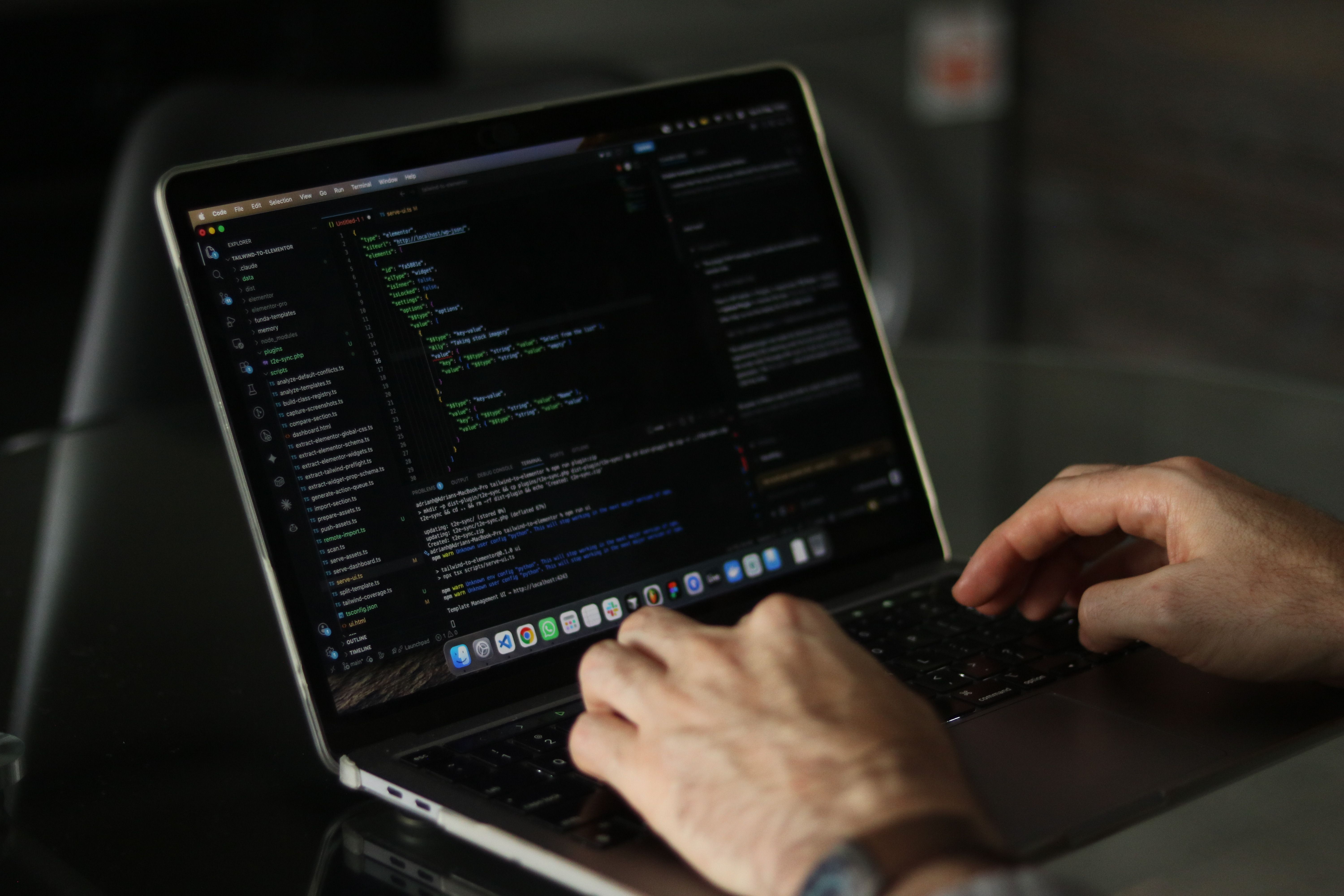 Web App vs Website: What’s the Difference and Which Does Your Business Need?